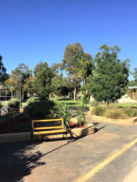 Junee Tourist Park Esterno foto